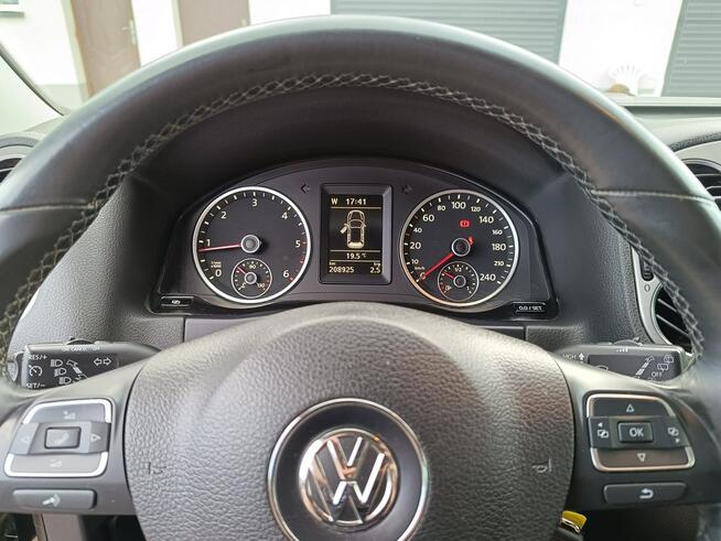 Volkswagen Tiguan Perfekcyjny bezwypadkowy jeden właściciel !!! Rzeszów - zdjęcie 4