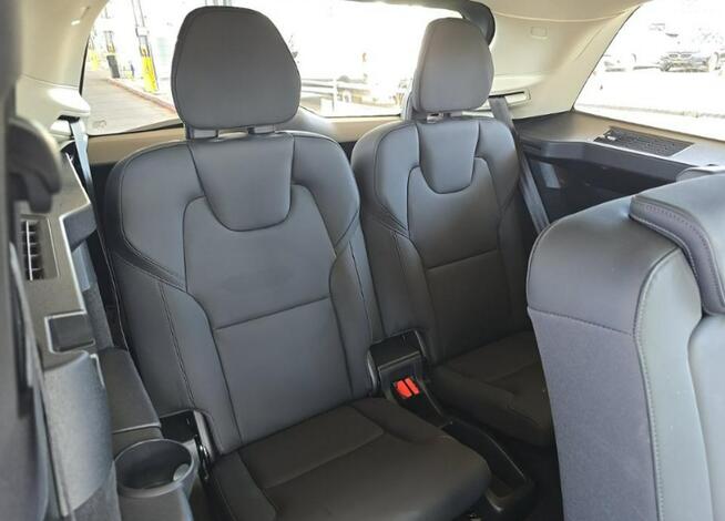 Volvo XC 90 Bogata wersja wyposażenia / AWD / T8 Chwaszczyno - zdjęcie 12