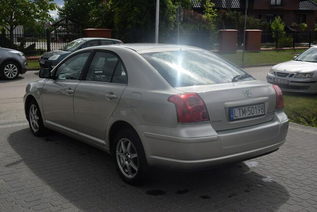 Toyota Avensis 2.0D Sprawna klima 260TYS Km Stan Bardzo Dobry Majdan Sieniawski - zdjęcie 8