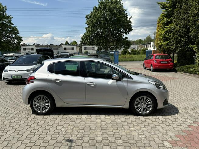 Peugeot 208 Rezerwacja Tarnowskie Góry - zdjęcie 4