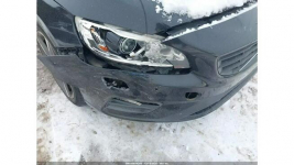 Volvo S60 / 4x4 / Niski przebieg / Tarnów - zdjęcie 9