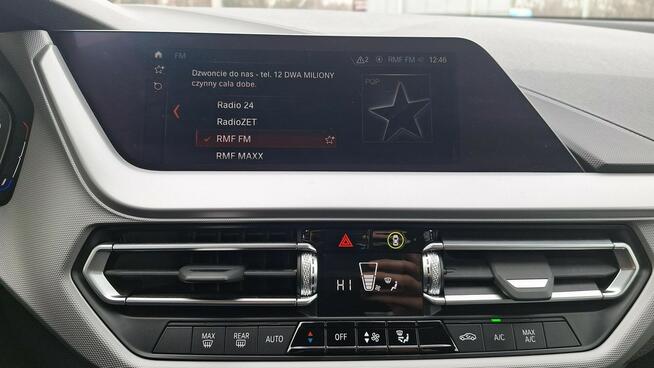 BMW 216d Advantage aut Swarzędz - zdjęcie 11