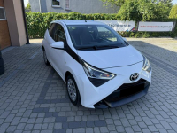 Toyota Aygo 1,0 72KM  Klima  Kamera  CarPlay Orzech - zdjęcie 3