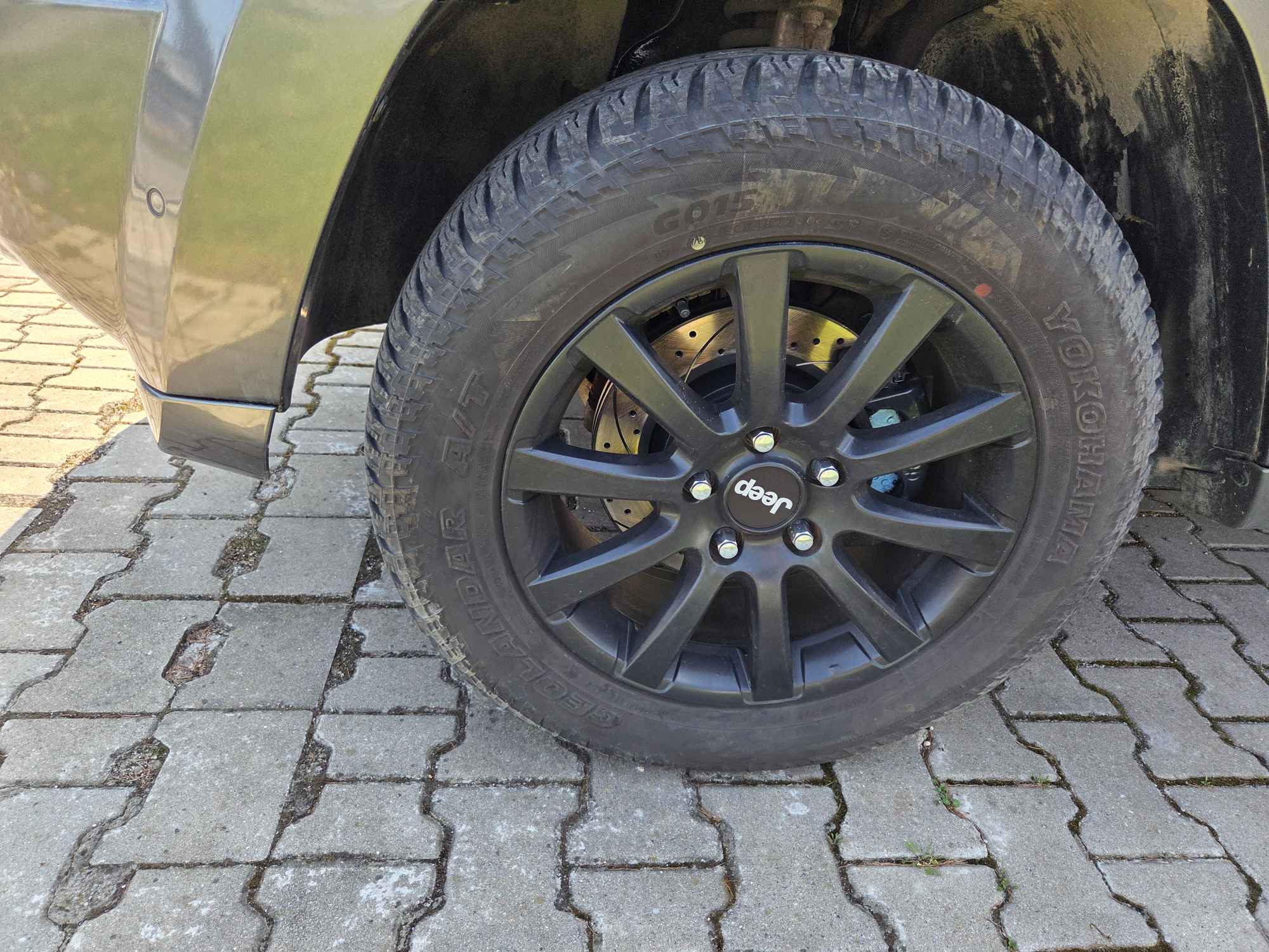 Sprzedam Jeep Grand Cherokee 5.7 V8 HEMI Overland Szymiszów - zdjęcie 12