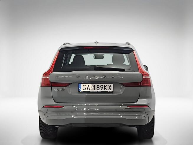 Volvo XC 60 B4 B Core aut ! Z Polskiego Salonu ! Faktura Vat ! Warszawa - zdjęcie 4