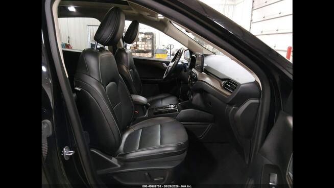 Ford Kuga TITANIUM / AWD / Hybryda Cieszyn - zdjęcie 9