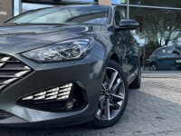 Hyundai i30 1.5 T-GDI FASTBACK Smart 48V 7DCT Salon Polska FV23% Łódź - zdjęcie 3