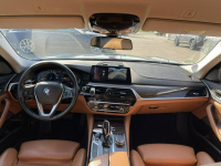 BMW 530 Luxury Line Xdrive Skóra Kamera Harman 190KM Gliwice - zdjęcie 10