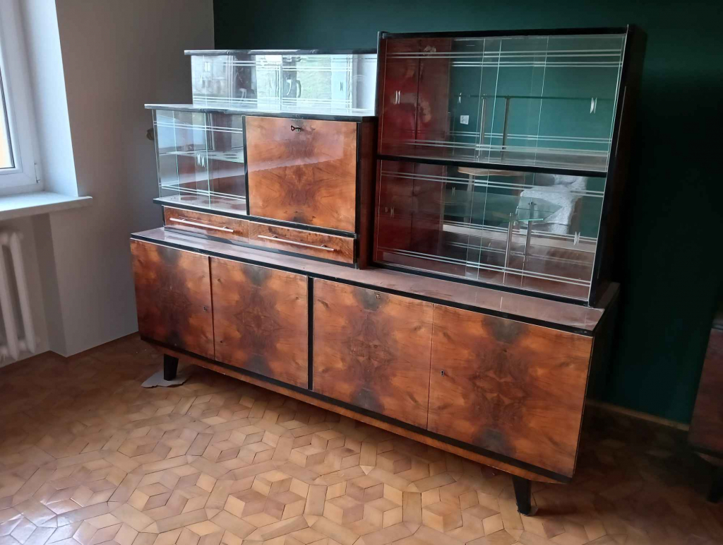 Sprzedam meblościankę Waksmund - zdjęcie 1