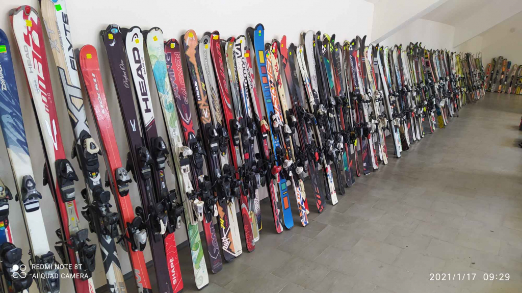 NARTY  używane w Krapkowicach -Hala Otmęt 14 GRUDZIEN  2025 r Krapkowice - zdjęcie 2