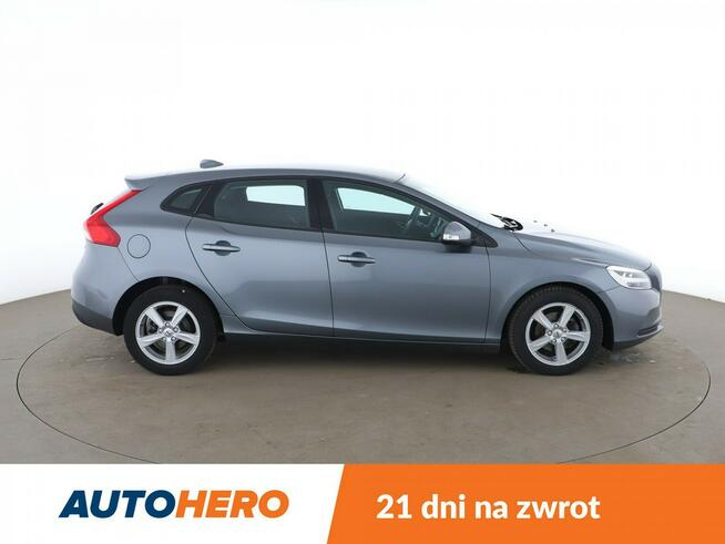 Volvo V40 GRATIS! Pakiet Serwisowy o wartości 900 zł! Warszawa - zdjęcie 8