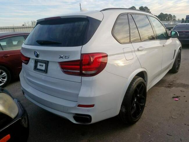 BMW X5 2014, 4.4L, 4x4, porysowany lakier Warszawa - zdjęcie 4