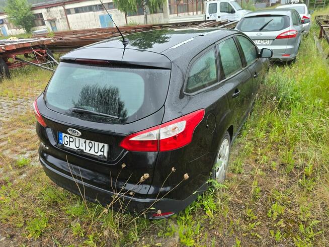 Syndyk sprzedaje pojazdy po firmie Vistal Eko Gdynia - zdjęcie 10