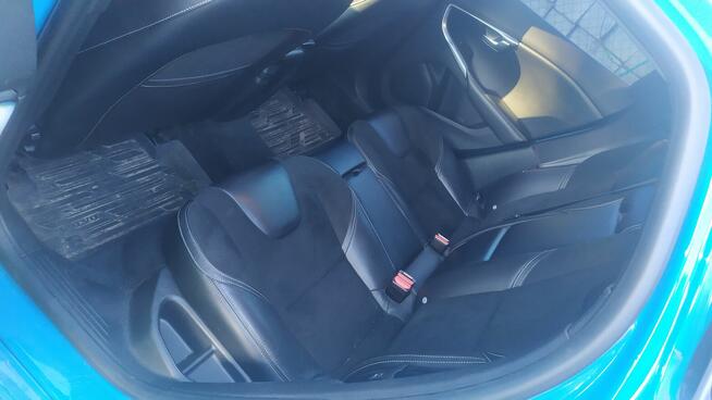 Volvo V40 D2 R-Design NAGŁOŚNIENIE Harman Kardon Lutomiersk - zdjęcie 5