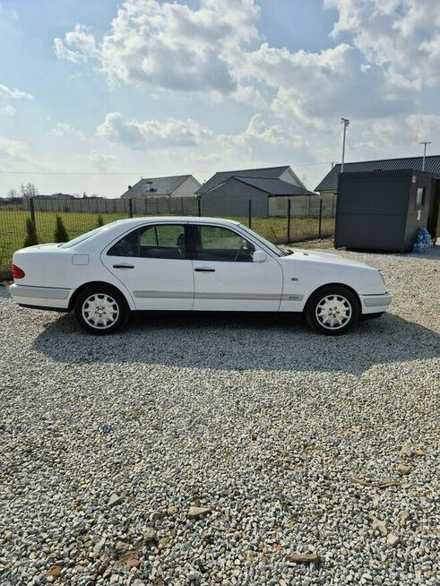 Mercedes E 280 2.8 Benzyna Grodzisk Wielkopolski - zdjęcie 6