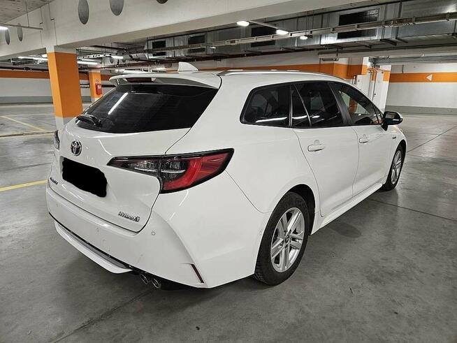 Toyota Corolla Kombi 2,0 Hybrid Warszawa - zdjęcie 6
