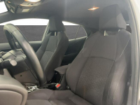 Toyota Corolla 1.2 T Comfort Hatchback Warszawa - zdjęcie 10