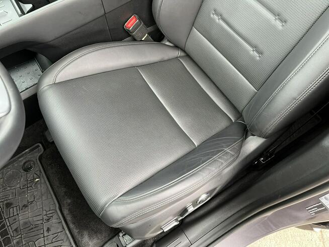 Hyundai Santa Fe w wersji Platinum+TECH Piła - zdjęcie 12