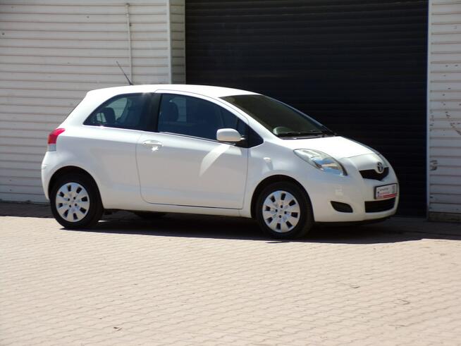 Toyota Yaris Klima /Gwarancja /Automat /1,3 /100KM Mikołów - zdjęcie 3