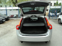 sprzedam ładne VOLVO V60 1.6 B 150KM STAN WZOROWY POLECAM Lublin - zdjęcie 7