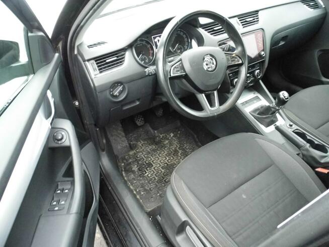 Škoda Octavia Łódź - zdjęcie 8