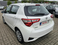 Toyota Yaris Ostrzeganie przed kolizji, kontrola pasa ruchu,nowe opony Olsztyn - zdjęcie 8