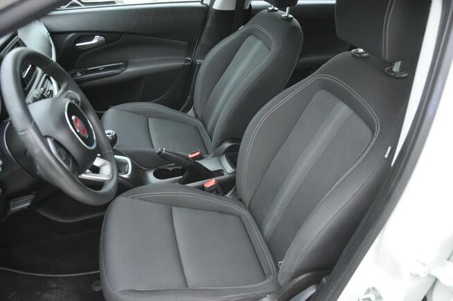 Fiat Tipo 1.4 95KM hatchback LED Bluetooth Czujniki Alufelgi Dąbrowa Górnicza - zdjęcie 9