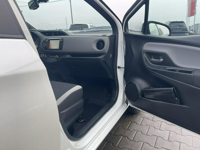 Toyota Yaris Style Selection Klimatronik Kamera Gliwice - zdjęcie 7