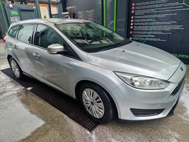 Ford Focus kombi mk3 2015r Warszawa - zdjęcie 2