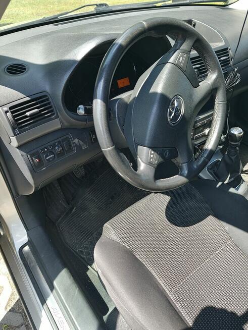 Toyota Avensis Bydgoszcz - zdjęcie 6