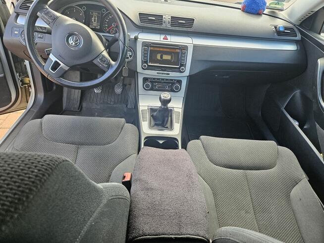 Volkswagen Passat 2010r Przodkowo - zdjęcie 12