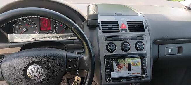 Volkswagen Touran 1.4 Benzyna 2010r Wyszków - zdjęcie 6