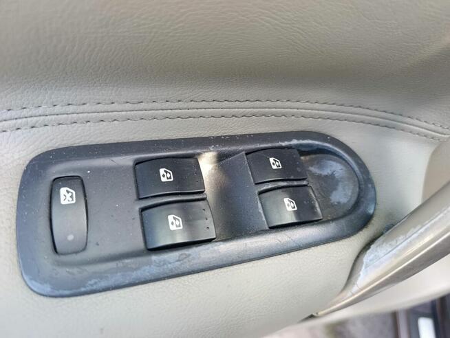 1.6 i 16V 115KM, LPG, Manual, 7 Miejsc, Salon Polska Warszawa - zdjęcie 11