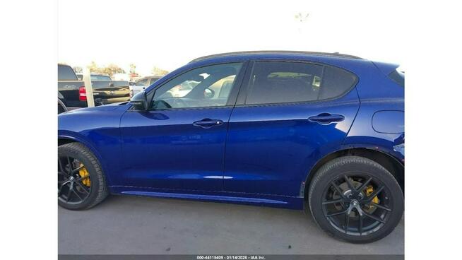 Alfa Romeo Stelvio / 2.0 280KM / 4x4 / niski przebieg / Tarnów - zdjęcie 5
