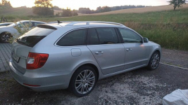 Skoda Superb 170KM 4x4 Bosutów - zdjęcie 5