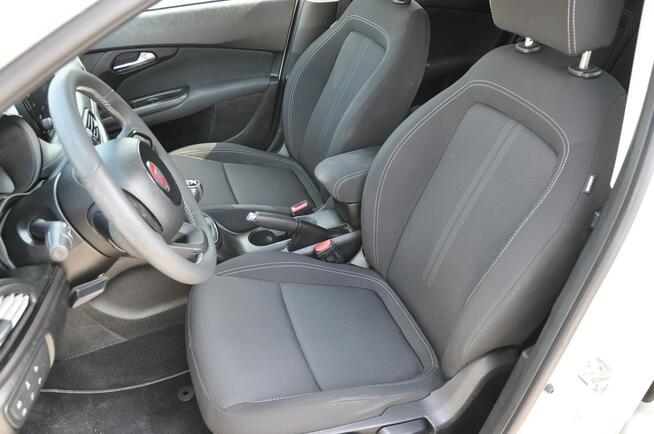 Fiat Tipo 1.4 120KM T-Jet hatchback LED Navi Kamera Czujniki Dąbrowa Górnicza - zdjęcie 9