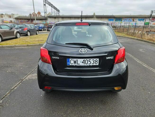 Toyota Yaris 1,33 VVT-i kamera klimatyzacja ładna zarejetrowana Włocławek - zdjęcie 6
