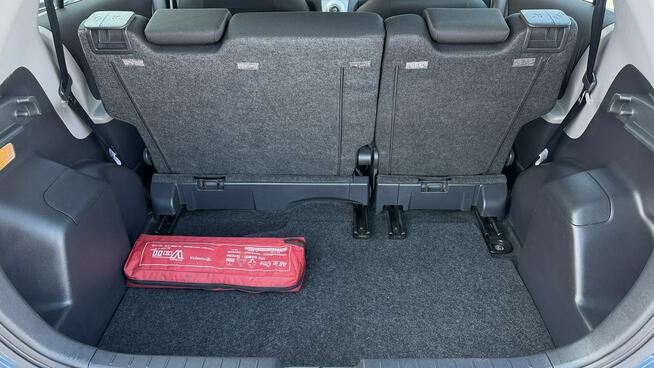 Toyota Yaris 1.3 Benzyna Zarejestrowany Ubezpieczony Elbląg - zdjęcie 7