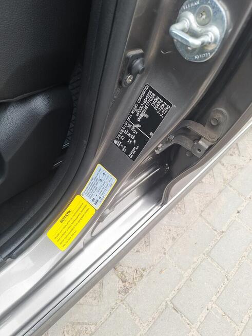 Sprzedam autko Kielce - zdjęcie 7