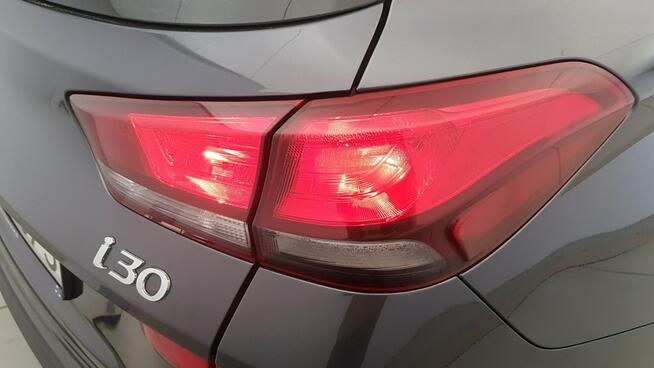 Hyundai i30 1.5 DPI Comfort! Z polskiego salonu! Z fakturą VAT! Warszawa - zdjęcie 12