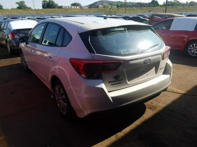 Subaru Impreza 2020, 2.0L, 4x4, po gradobiciu Warszawa - zdjęcie 5