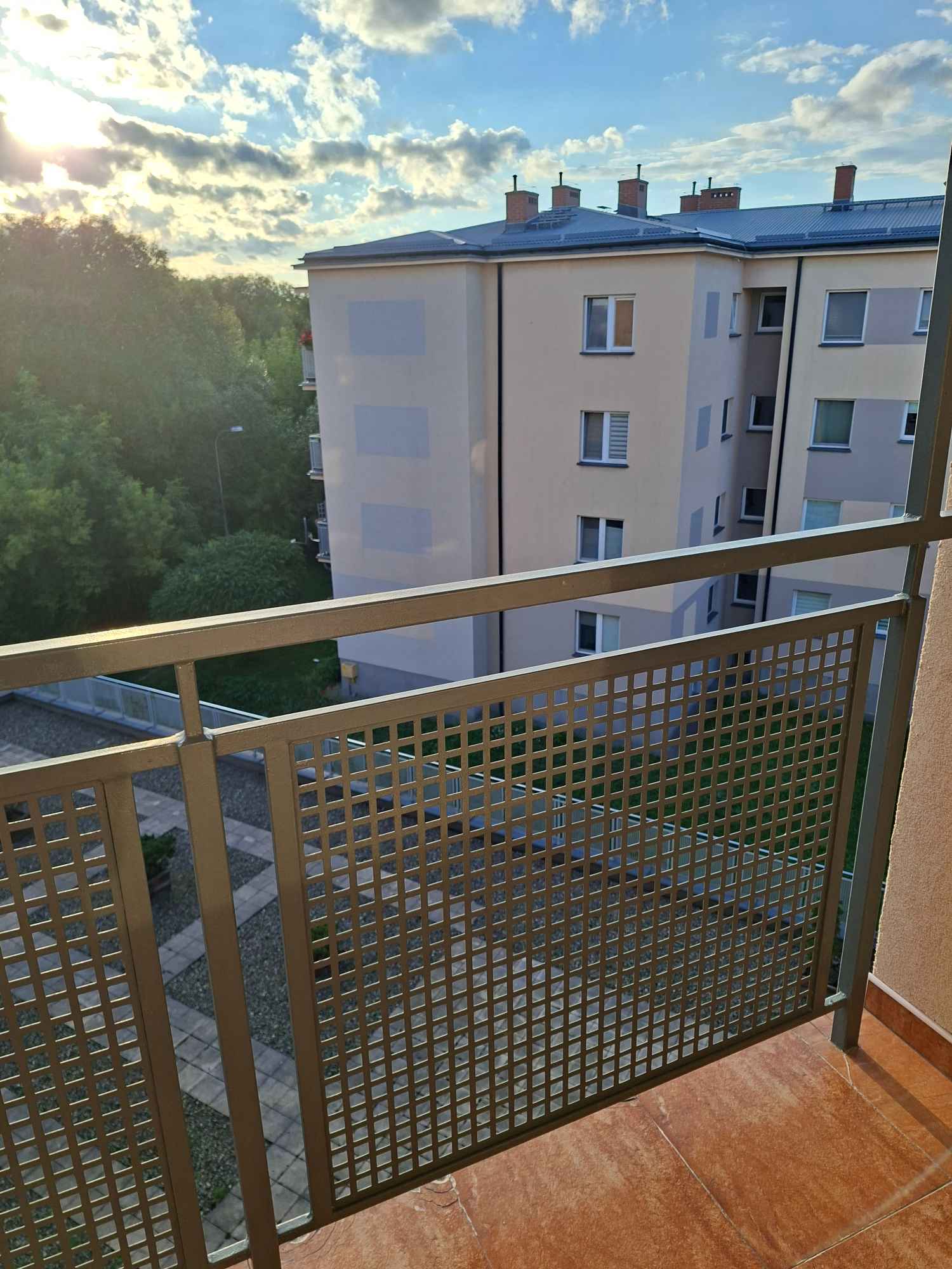 Sprzedam mieszkanie 53m2 + m. garażowe, piwnicę w Siedlcach Siedlce - zdjęcie 6