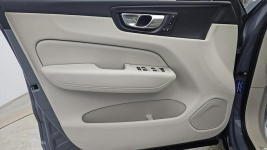 Volvo XC 60 B4 B Plus Dark aut ! Z Polskiego Salonu ! Faktura VAT ! Warszawa - zdjęcie 10