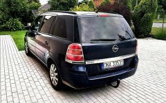 Syndyk sprzeda Opla Zafirę 1.8 2007 r.