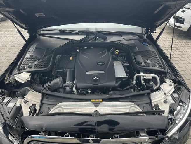 Mercedes C 300 AMG Line Auto.  4Matic Skóra Kamera 245 KM Gliwice - zdjęcie 11