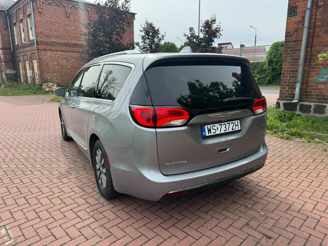 Chrysler Pacifica Jasny środek/Telewizory/3.6 v6/Bogate wypiosażenie Siedlce - zdjęcie 3