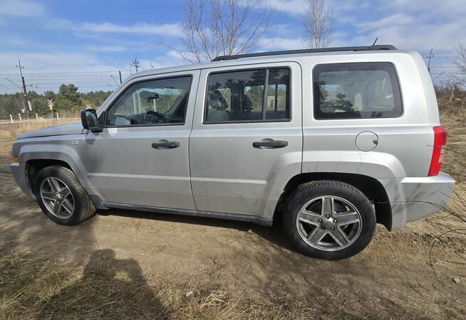 Sprzedam Jeep Patriot 2009, 2,0 CRD, 4x4, 1 właściciel Ostrowiec Świętokrzyski - zdjęcie 4