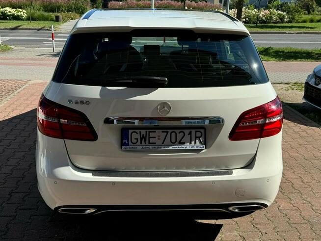 Mercedes B 250 B250 211km niski przebieg Automat Panorama Skóry Rumia - zdjęcie 6