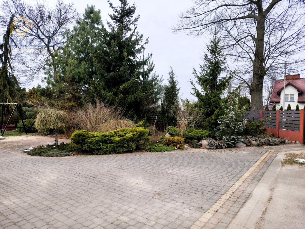 Sprzedam parterowy dom o pow. 129,1 m2 w Helence Helenka - zdjęcie 4