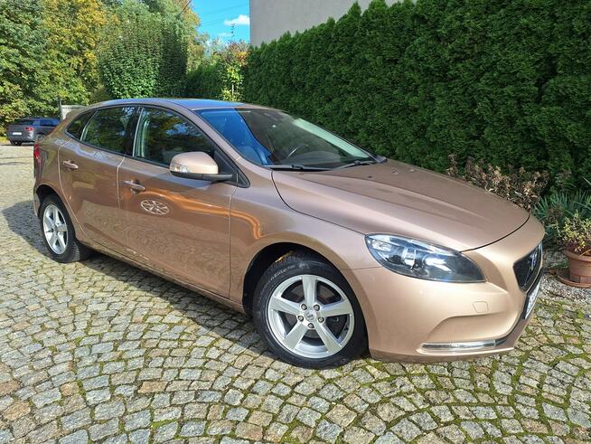 Volvo V40 T2  Kinetic Siewierz - zdjęcie 2